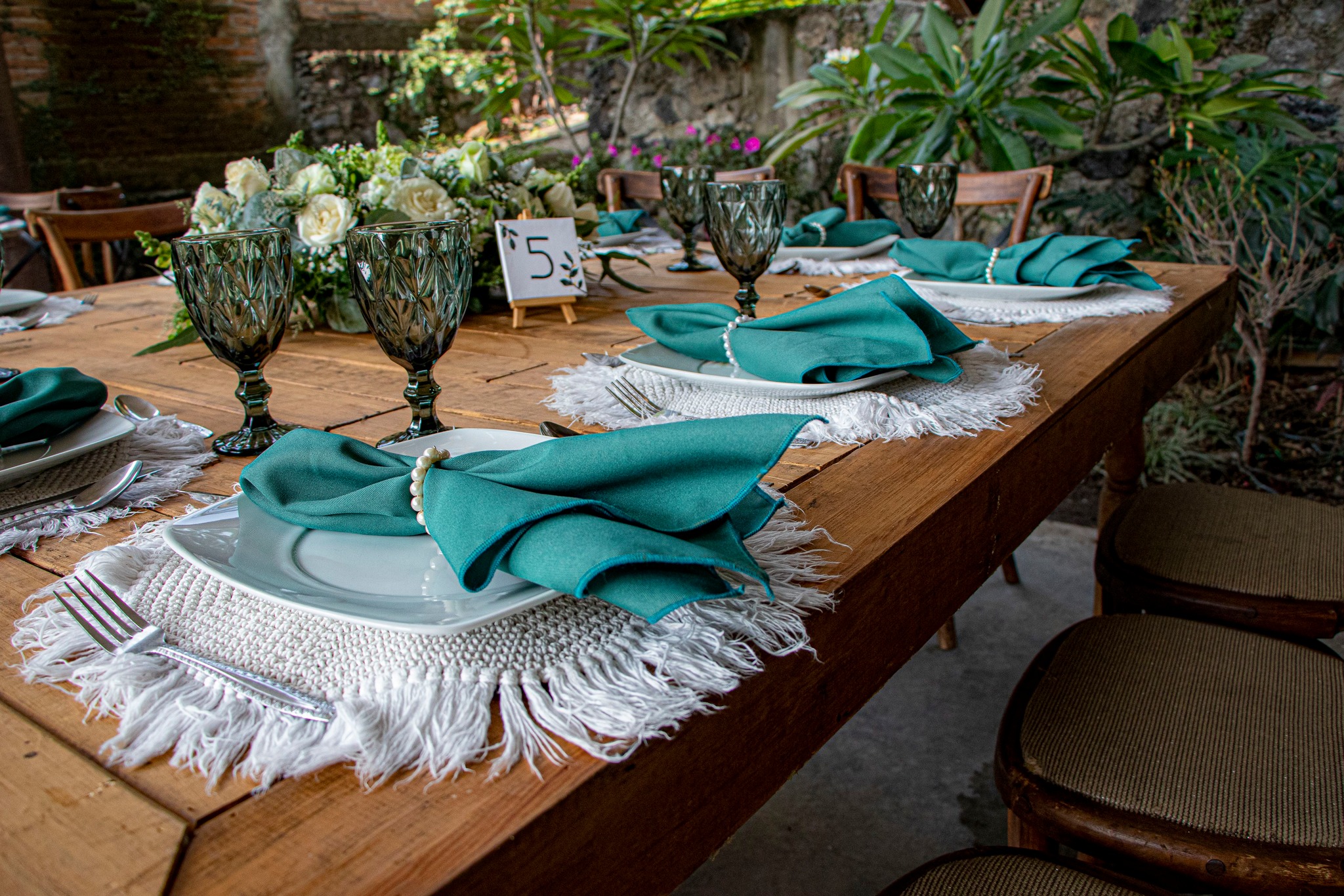 Novios con wedding planner